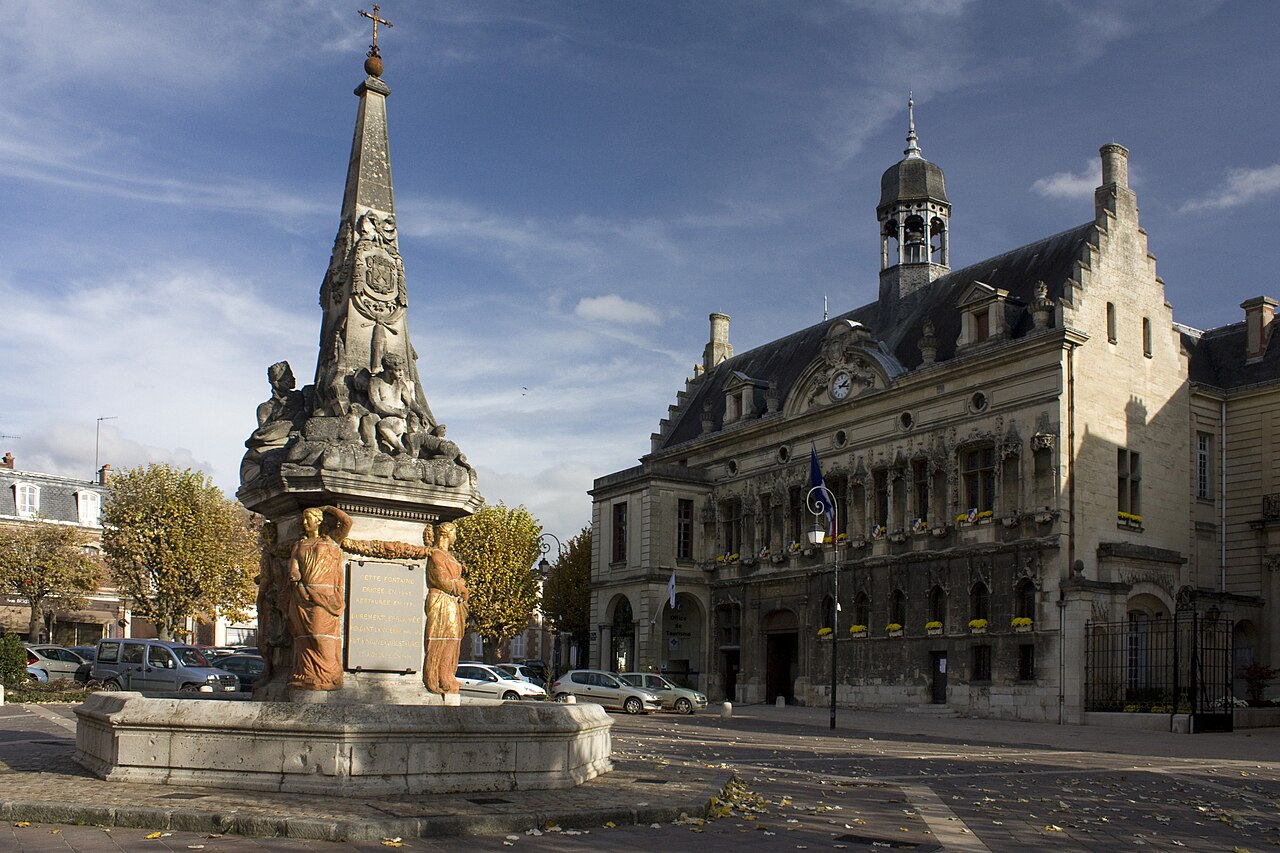 Vue de la destination : Noyon · Oise